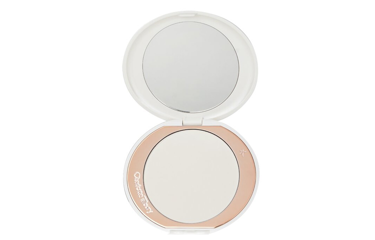 Charlotte Tilbury CT White Moonlight пудра натуральные сияющие осветляющие тон кожи 9г
Charlotte Tilbury CT White Moonlight пудра натуральные сияющие осветляющие тон кожи 9г