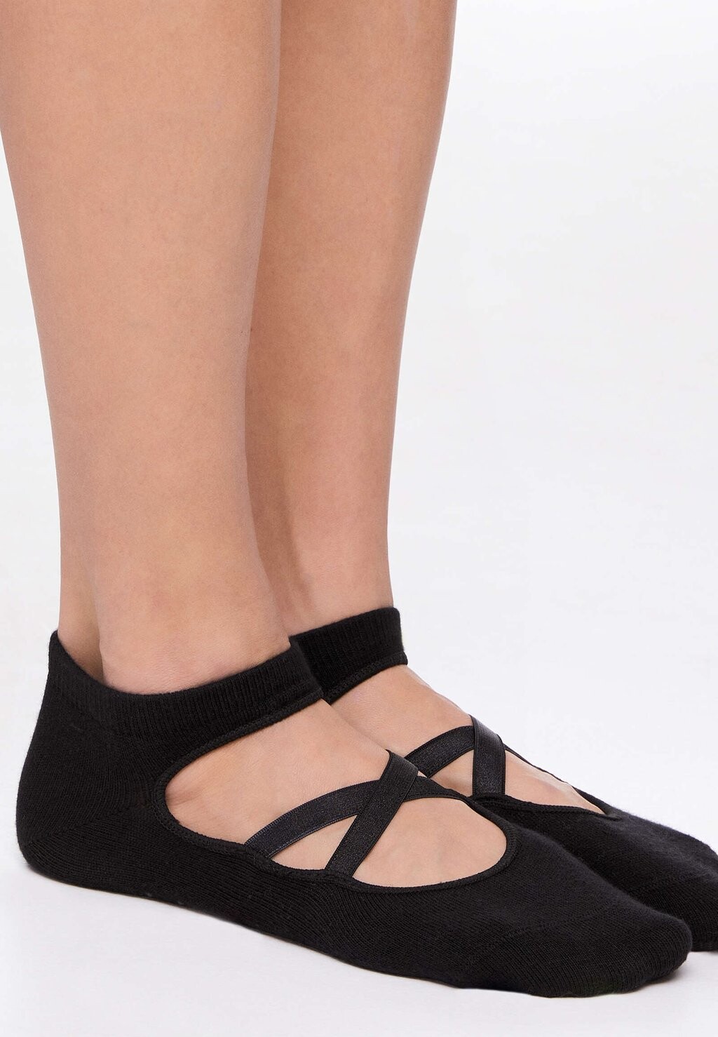 Спортивные носки OYSHO, черный
Спортивные носки OYSHO, черный