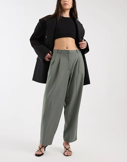 Оливковые фактурные мешковатые зауженные брюки ASOS DESIGN
Оливковые фактурные мешковатые зауженные брюки ASOS DESIGN