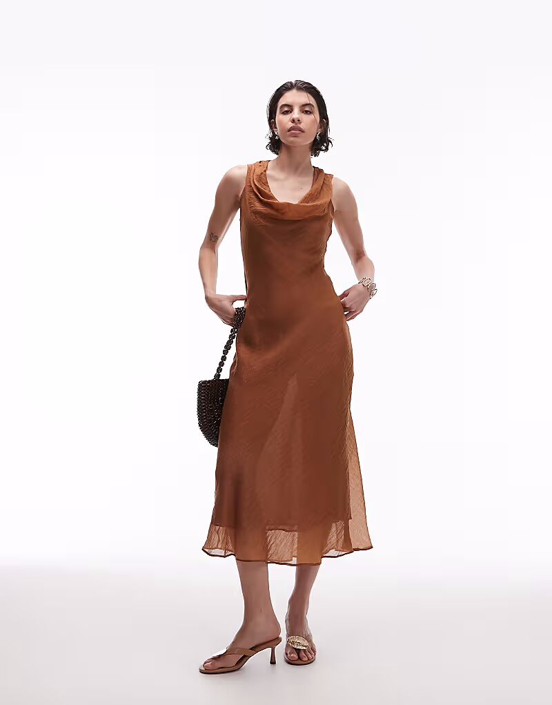 Платье миди из атласа Mango с воротником-хомутиком коричневого цвета
Платье миди из атласа Mango с воротником-хомутиком коричневого цвета