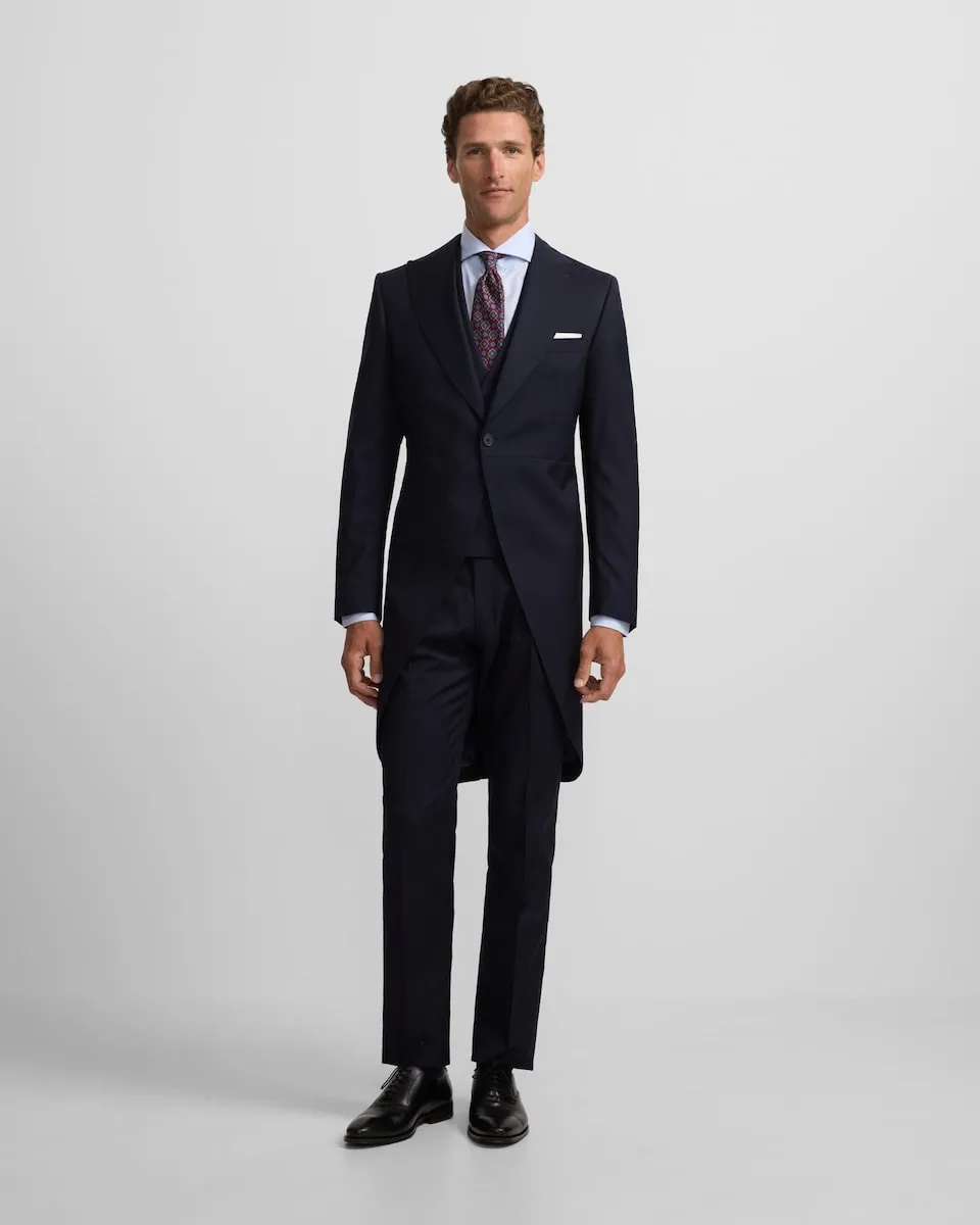 Левита человека каждого синего моря Silbon, темно-синий
Левита человека каждого синего моря Silbon, темно-синий