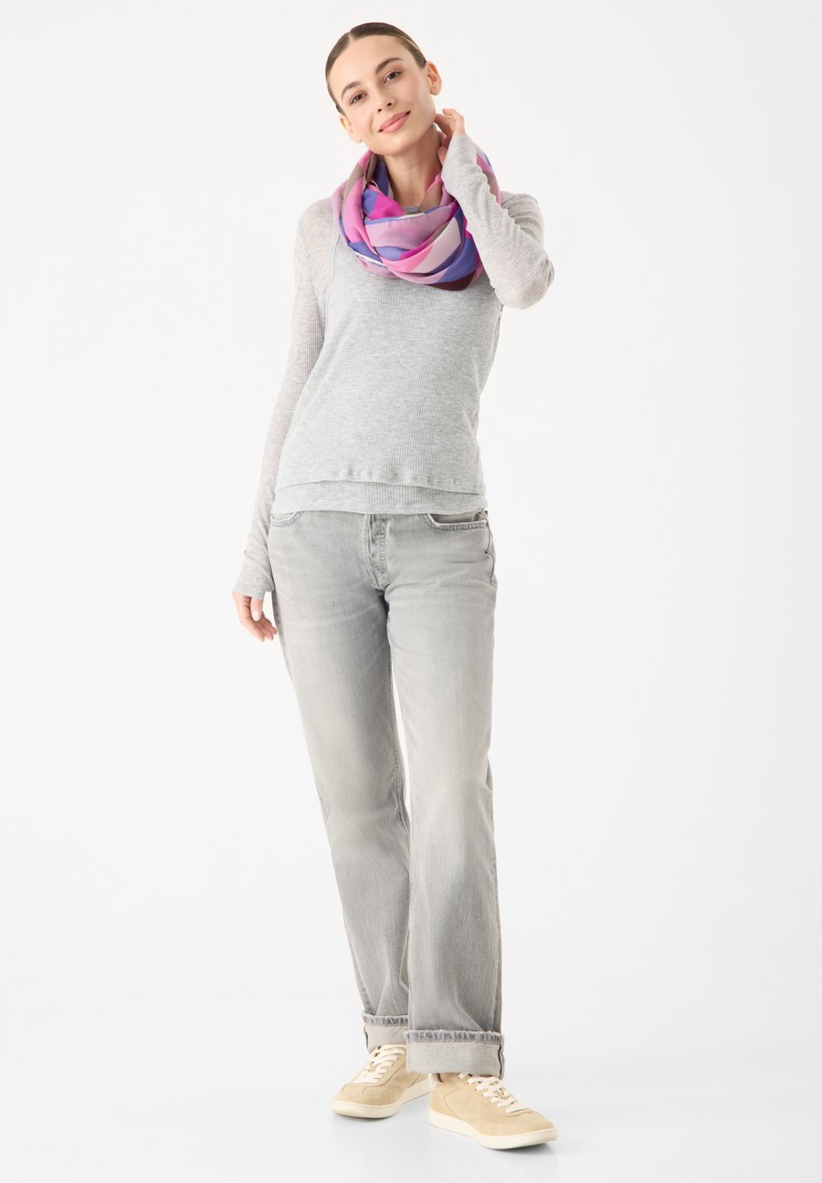 Шарф Codello LOOP MIT GRAFISCHEM MUSTER, Gry/Pink
Шарф Codello LOOP MIT GRAFISCHEM MUSTER, Gry/Pink