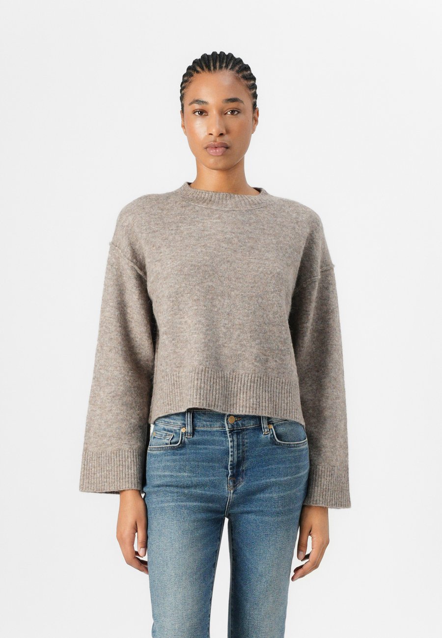 Джемпер DAY Birger et Mikkelsen NOELLE COZY DAYS, Light Espresso Melange/Light Brown
Джемпер DAY Birger et Mikkelsen NOELLE COZY DAYS, Light Espresso Melange/Light Brown