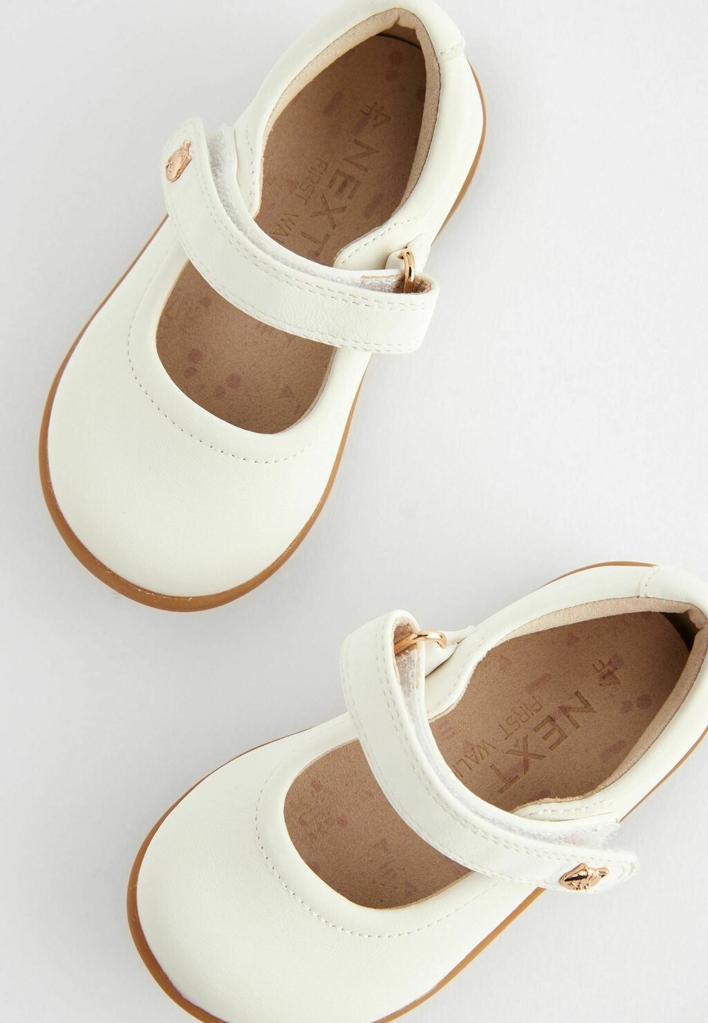 Тапочки Next, белые
Тапочки Next, белые