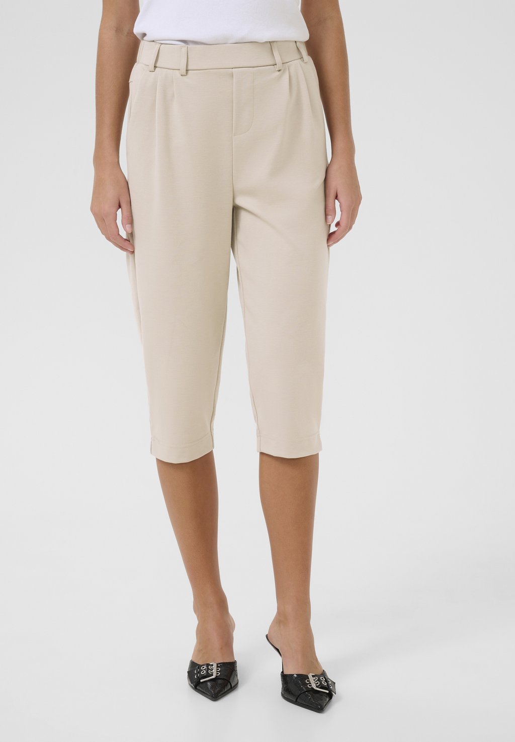 Шорты KAJENNY CAPRI Kaffe, песочный
Шорты KAJENNY CAPRI Kaffe, песочный