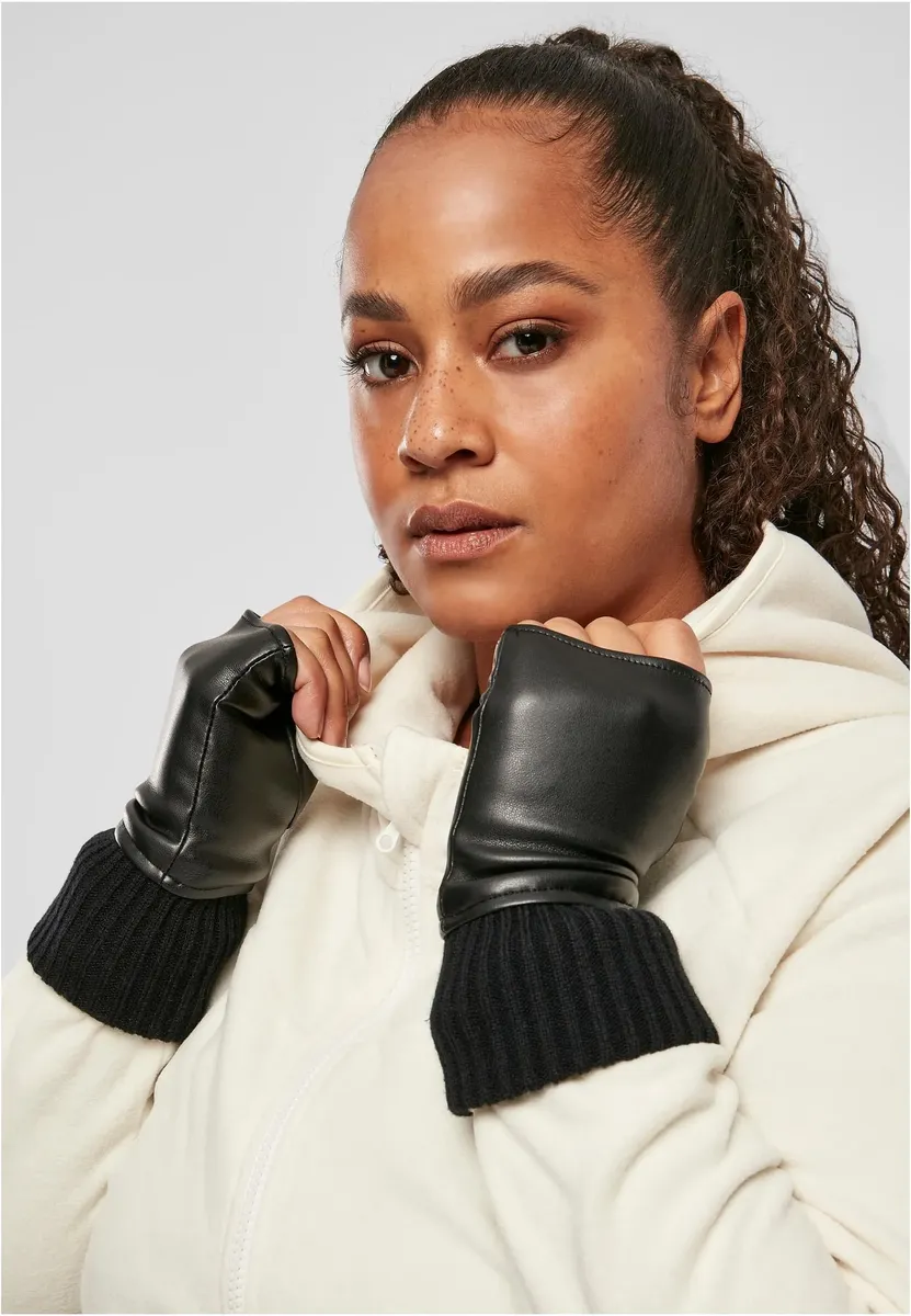 Хлопковые перчатки URBAN CLASSICS " Urban Classics Unisex Half Finger Synthetic Leather Gloves", черный
Хлопковые перчатки URBAN CLASSICS " Urban Classics Unisex Half Finger Synthetic Leather Gloves", черный