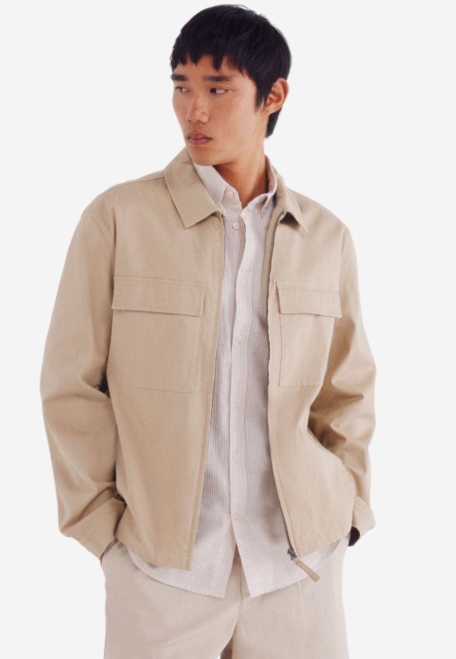 Куртка Springfield Summer jacket, Beige
Куртка Springfield Summer jacket, Beige