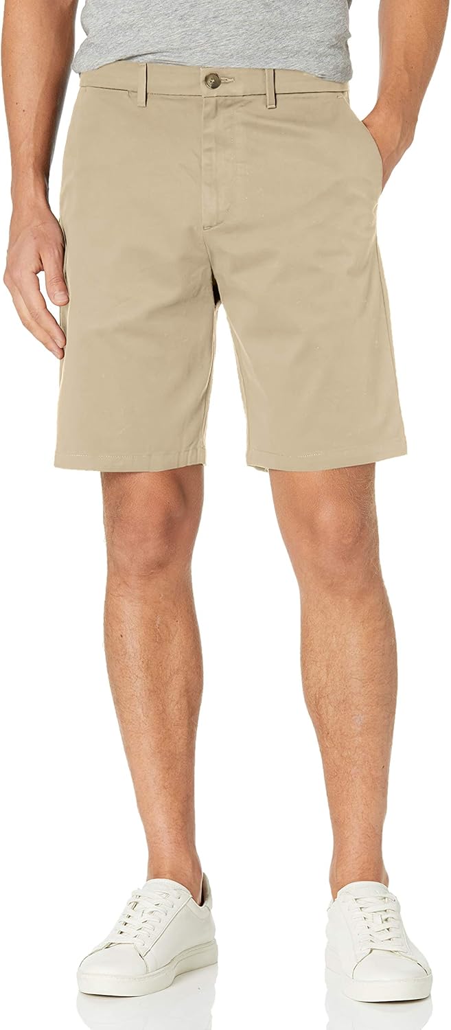 Мужские шорты чинос Calvin Klein, Plaza Taupe 2021
Мужские шорты чинос Calvin Klein, Plaza Taupe 2021