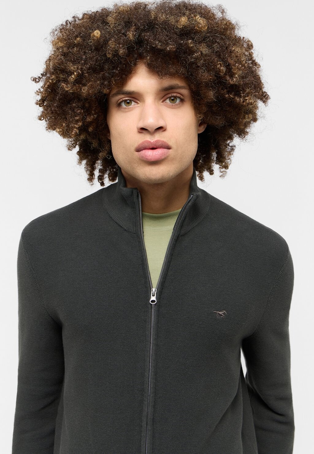 Кардиган STYLE ESCONDIDO Mustang, антрацит 
Кардиган STYLE ESCONDIDO Mustang, антрацит