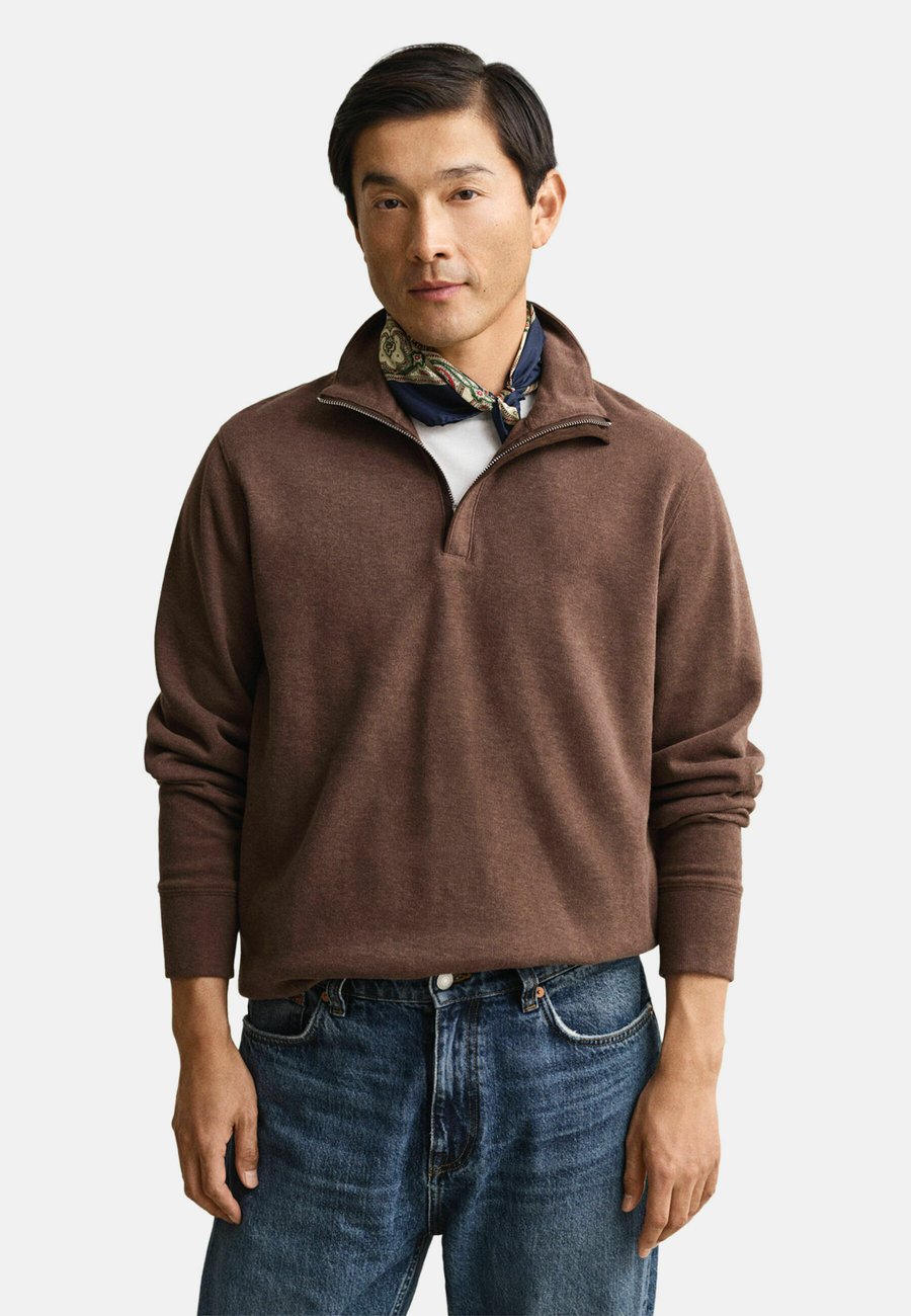 Толстовка GANT LIGHT SACKER HALF ZIP, Dark Brown Melange/Brown
Толстовка GANT LIGHT SACKER HALF ZIP, Dark Brown Melange/Brown