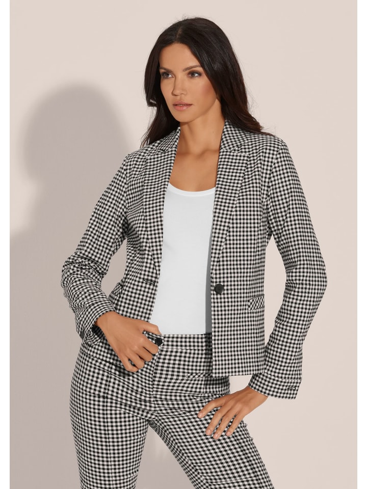 MADELEINE Пиджак в мелкую клетку «гингем» бело-черного цвета
MADELEINE Пиджак в мелкую клетку «гингем» бело-черного цвета