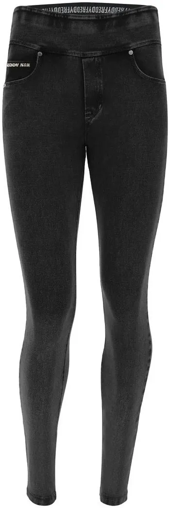 Моделирующие леггинсы Freddy "NOW SKINNY YOGA" с эффектом лифтинга и моделирования и откидным поясом, черный
Моделирующие леггинсы Freddy "NOW SKINNY YOGA" с эффектом лифтинга и моделирования и откидным поясом, черный