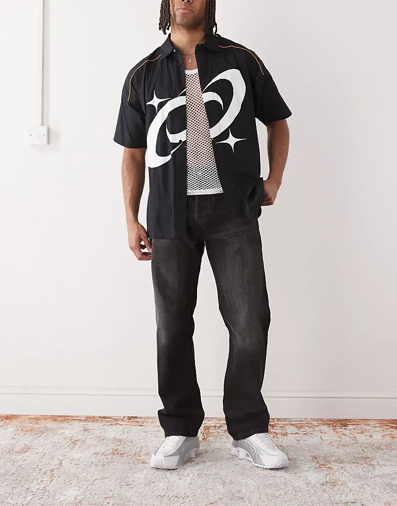 Джинсы свободного кроя прямого кроя черного цвета с эффектом потертости Weekday
Джинсы свободного кроя прямого кроя черного цвета с эффектом потертости Weekday