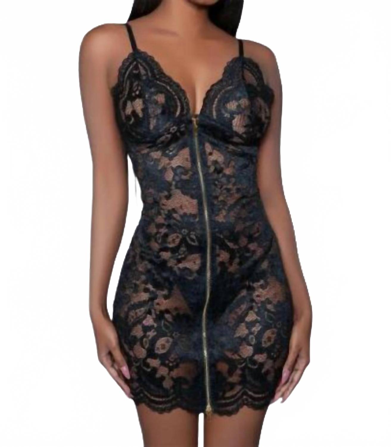 Сорочка Blaire из цветочного кружева черного цвета Bewicked
Сорочка Blaire из цветочного кружева черного цвета Bewicked