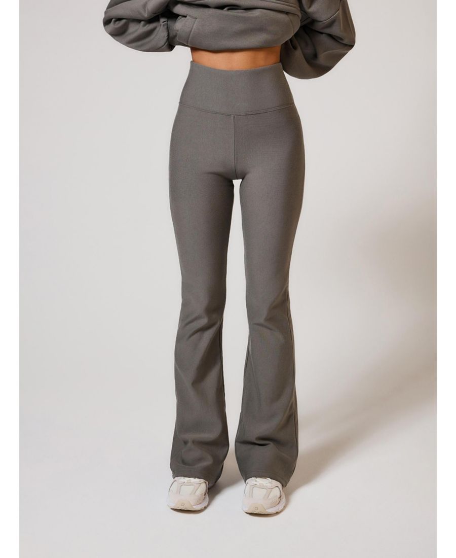 Женские зимние леггинсы с расклешенной юбкой LOVALL, Slate green
Женские зимние леггинсы с расклешенной юбкой LOVALL, Slate green