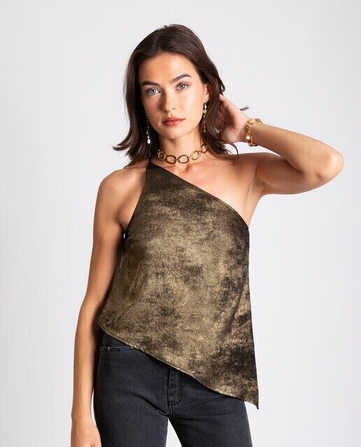 Асимметричный женский топ с эффектом металлик The-Are, золотой 
Асимметричный женский топ с эффектом металлик The-Are, золотой