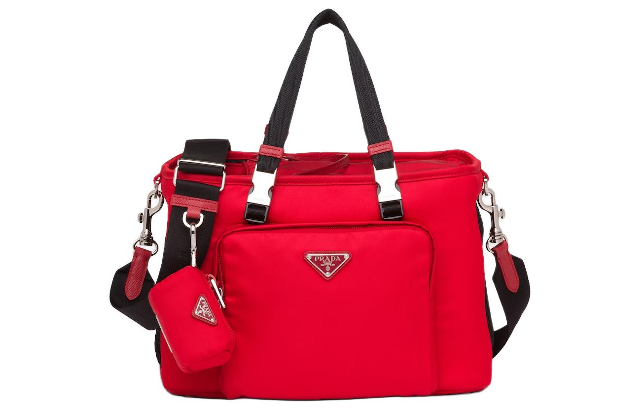PRADA Сумка-переноска для питомцев из ткани с кожаными вставками, кроссбоди, мужская, красная
PRADA Сумка-переноска для питомцев из ткани с кожаными вставками, кроссбоди, мужская, красная