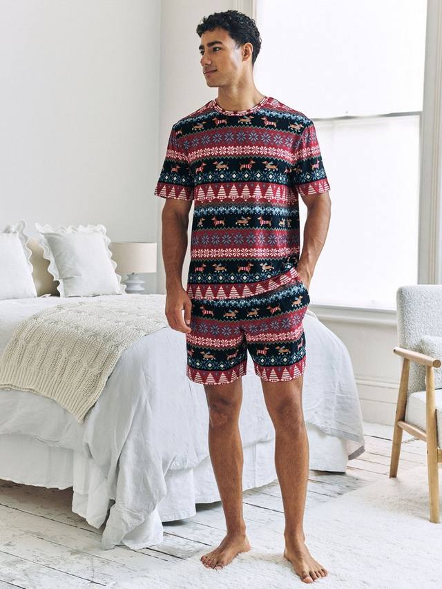 Рождественский комплект пижамы Fair Isle для собак Chelsea Peers, Multi
Рождественский комплект пижамы Fair Isle для собак Chelsea Peers, Multi