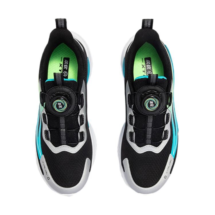 Кроссовки для бега для детей. Начальная школа Xtep, цвет Black/Silver
Кроссовки для бега для детей. Начальная школа Xtep, цвет Black/Silver