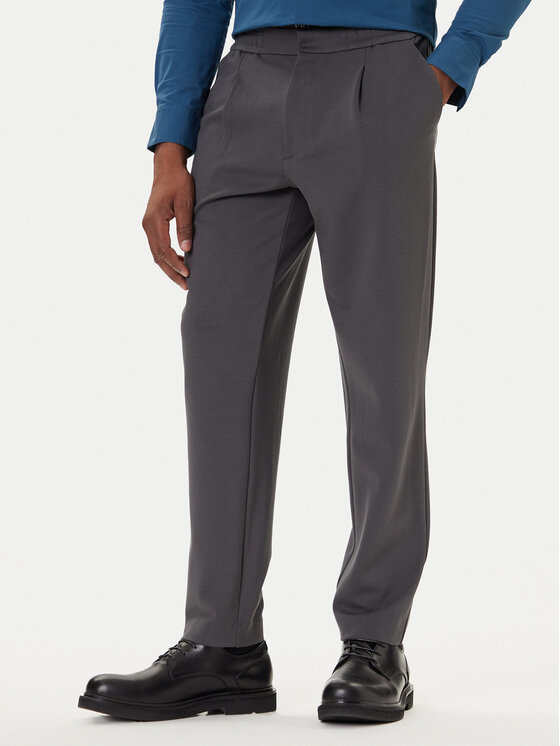 Чиносы slim fit LV04LE613G Calvin Klein, серый
Чиносы slim fit LV04LE613G Calvin Klein, серый