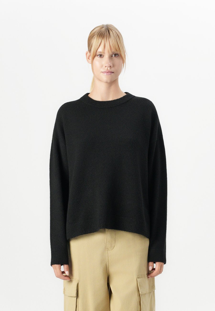 Джемпер VILA VILOLO O NECK PULLOVER, Black
Джемпер VILA VILOLO O NECK PULLOVER, Black