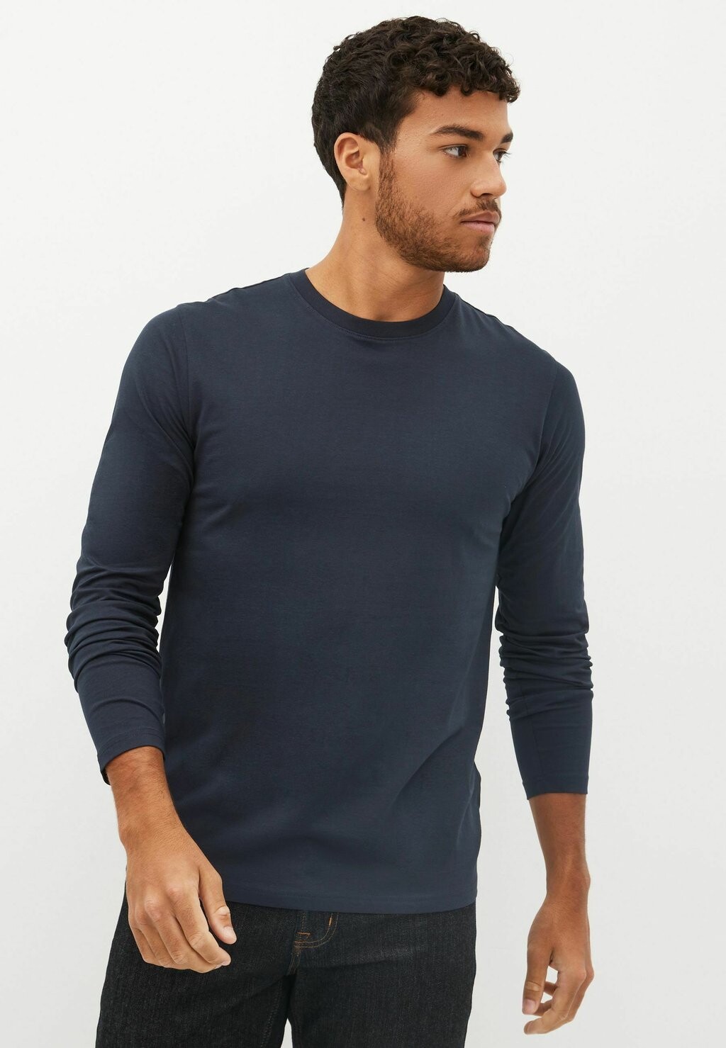 футболка с длинным рукавом 5 Пакет Next, цвет black white navy blue green burgundy red
футболка с длинным рукавом 5 Пакет Next, цвет black white navy blue green burgundy red