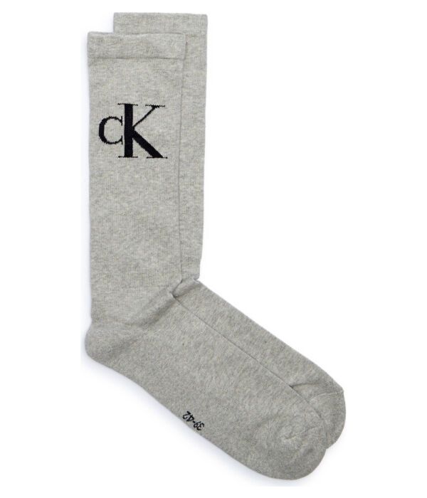 Комплект серых носков Calvin Klein Jeans, 2 пары
Комплект серых носков Calvin Klein Jeans, 2 пары