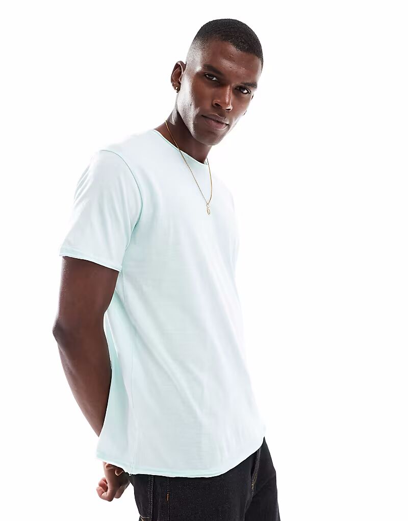 Brave Soul - футболка с короткими рукавами мятно-зеленого цвета с необработанными краями
Brave Soul - футболка с короткими рукавами мятно-зеленого цвета с необработанными краями