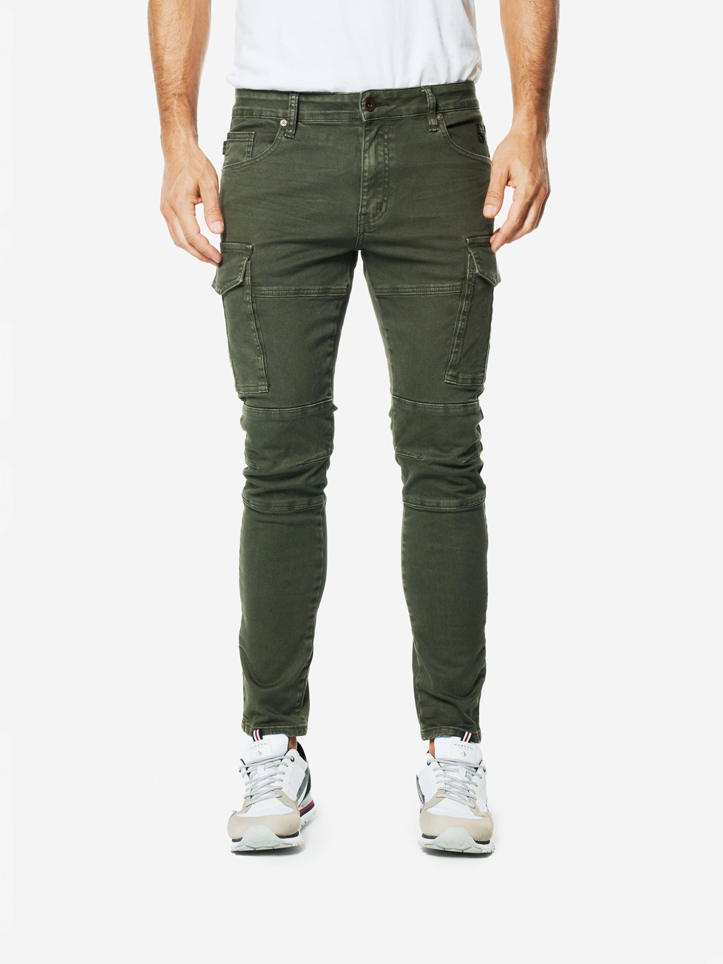 KOROSHI Slim fit карго джинсы в оливковом цвете
KOROSHI Slim fit карго джинсы в оливковом цвете