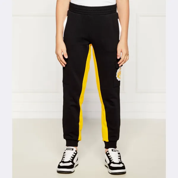 Брюки стандартного кроя Guess, черный
Брюки стандартного кроя Guess, черный