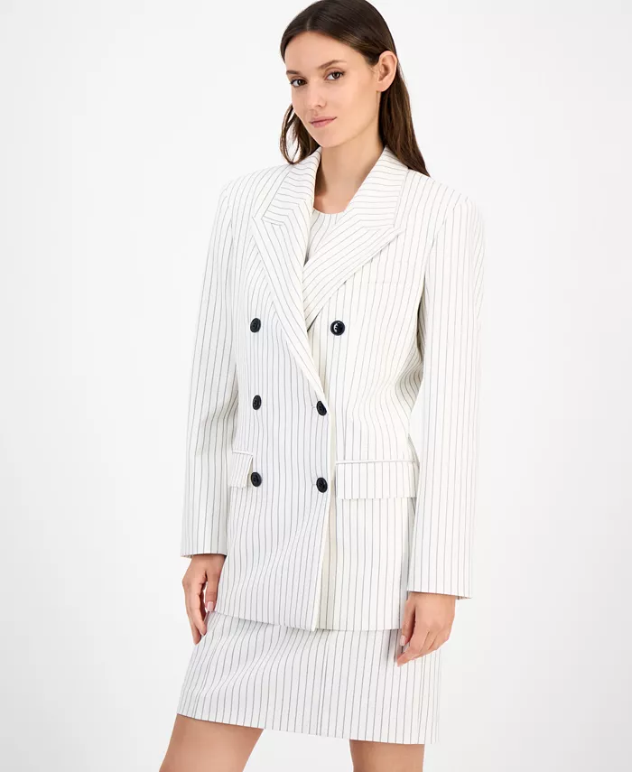 Женский блейзер свободного кроя в тонкую полоску HUGO, мультиколор
Женский блейзер свободного кроя в тонкую полоску HUGO, мультиколор