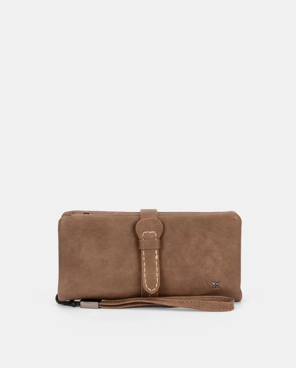 Кошелёк с застёжкой на клапан Pepe Moll, светло-коричневый
Кошелёк с застёжкой на клапан Pepe Moll, светло-коричневый