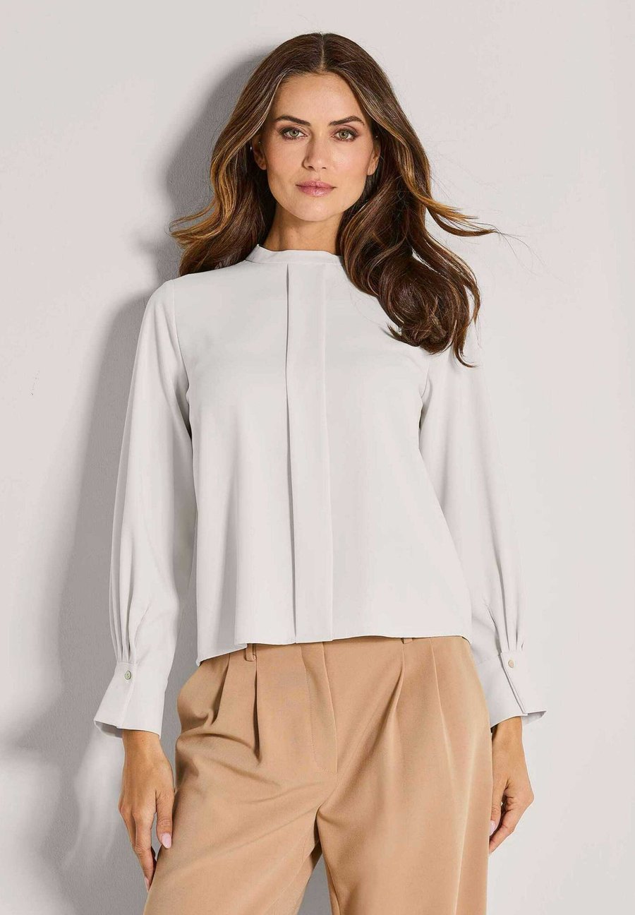 Блуза MADELEINE Blouse, Pearl White/White
Блуза MADELEINE Blouse, Pearl White/White