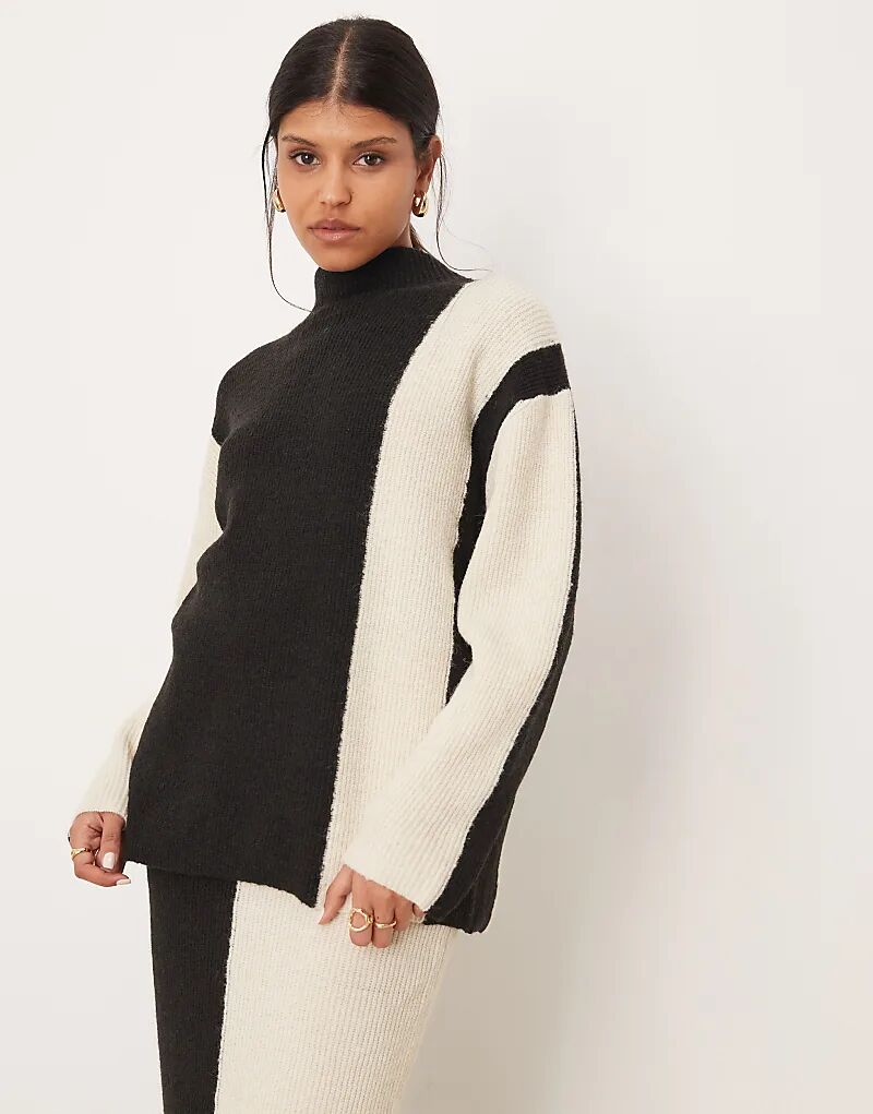 Контрастный вязаный джемпер YAS в черном и кремовом цветах
Контрастный вязаный джемпер YAS в черном и кремовом цветах