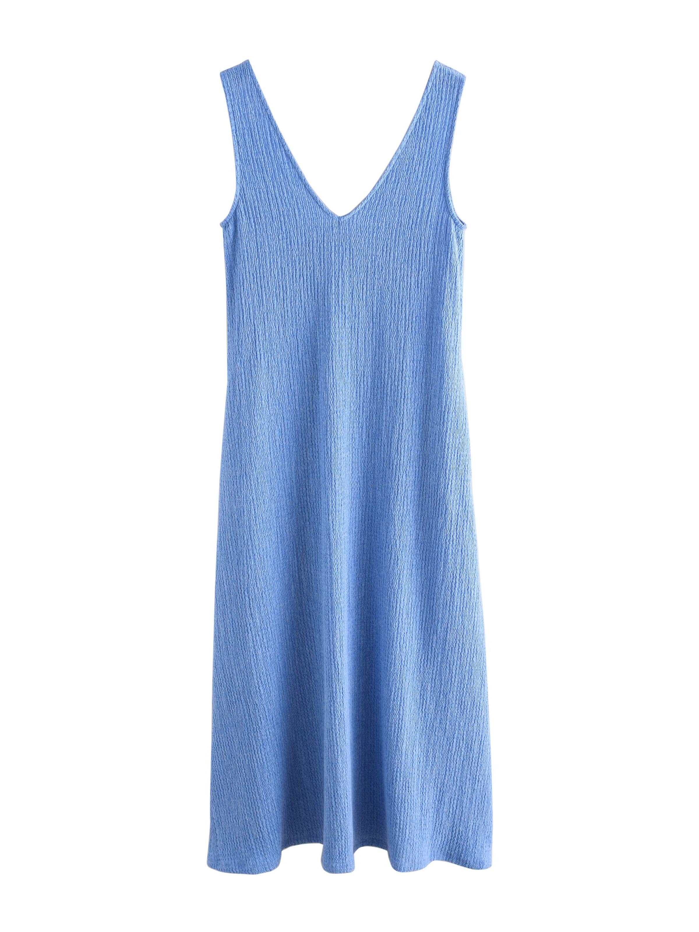 Next Платье в светло-голубом цвете
Next Платье в светло-голубом цвете