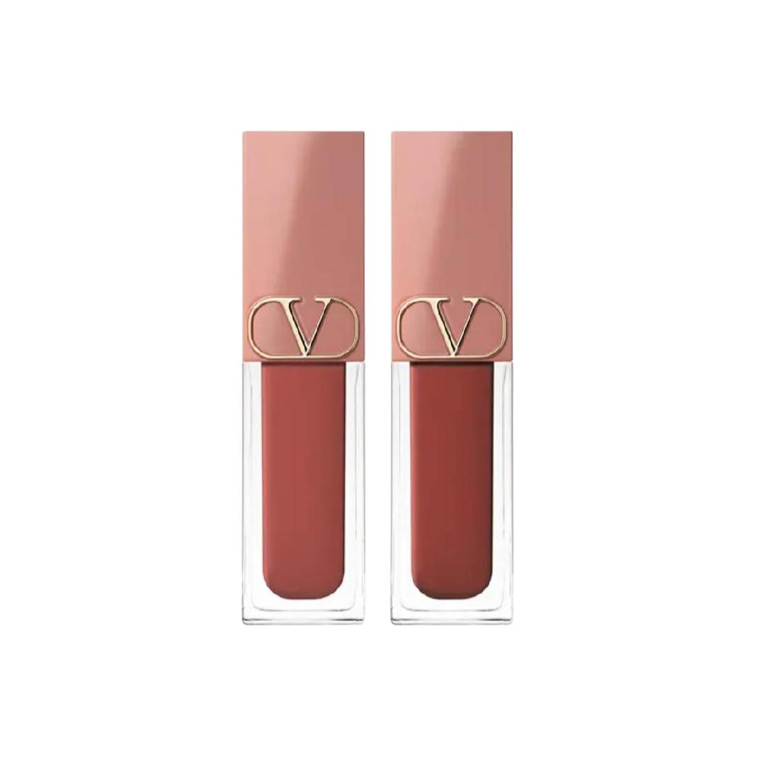 Набор матовых бальзамов для губ Nude Tube, легко растушевывается, натуральный, 6,5 мл*2 Valentino, two-piece set a: bare lip balm #151r+bare lip balm #148r
Набор матовых бальзамов для губ Nude Tube, легко растушевывается, натуральный, 6,5 мл*2 Valentino, two-piece set a: bare lip balm #151r+bare lip balm #148r