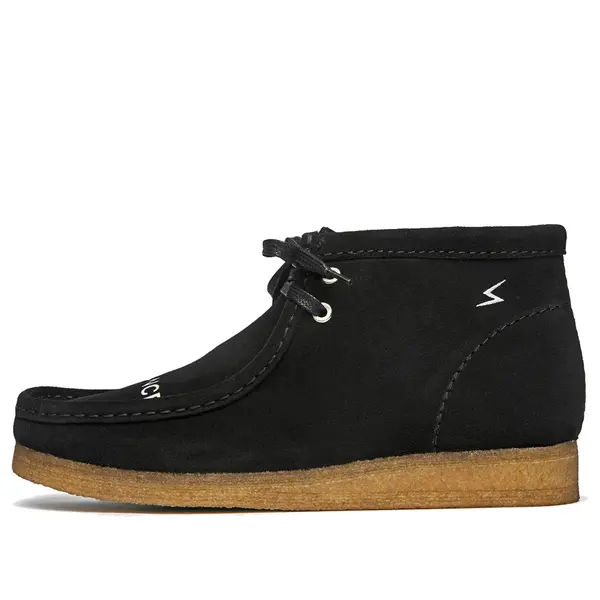 Кроссовки x undercover wallabee boots 'black' Clarks, черный
Кроссовки x undercover wallabee boots 'black' Clarks, черный
