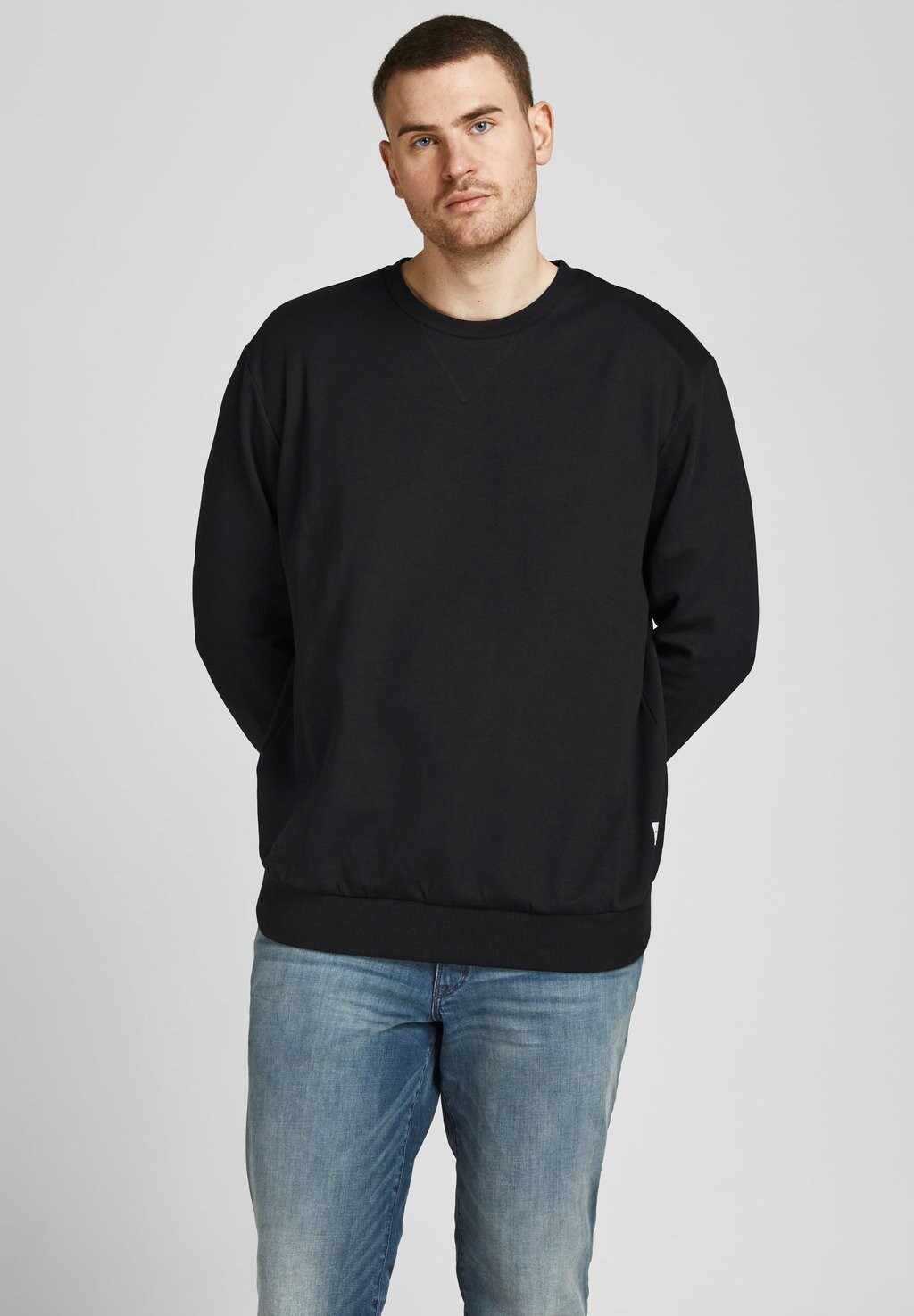 Толстовка JJEBASIC CREW NECK NOOS PS Jack & Jones, черный
Толстовка JJEBASIC CREW NECK NOOS PS Jack & Jones, черный