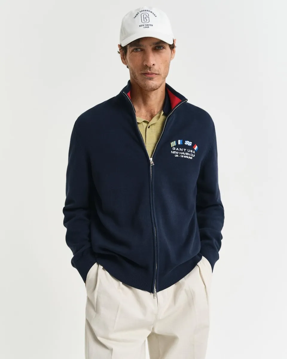 Мужской кардиган с застежкой-молнией и рисунком на груди Gant, синий
Мужской кардиган с застежкой-молнией и рисунком на груди Gant, синий