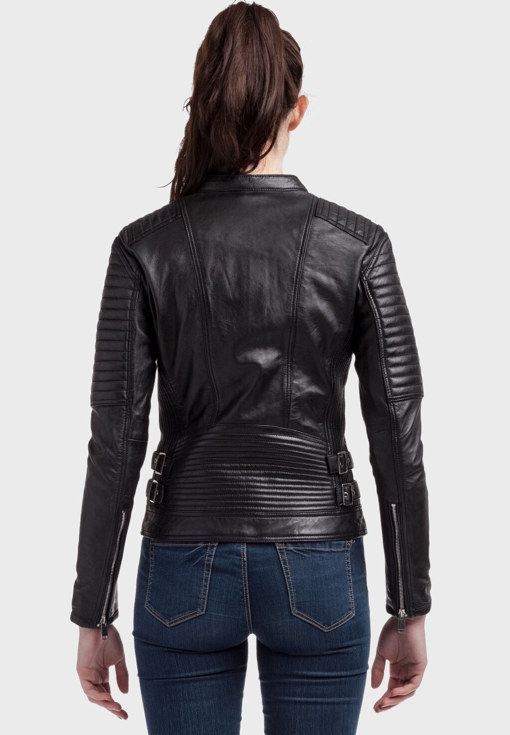 Кожаная куртка LOANA Kaporal, черный
Кожаная куртка LOANA Kaporal, черный