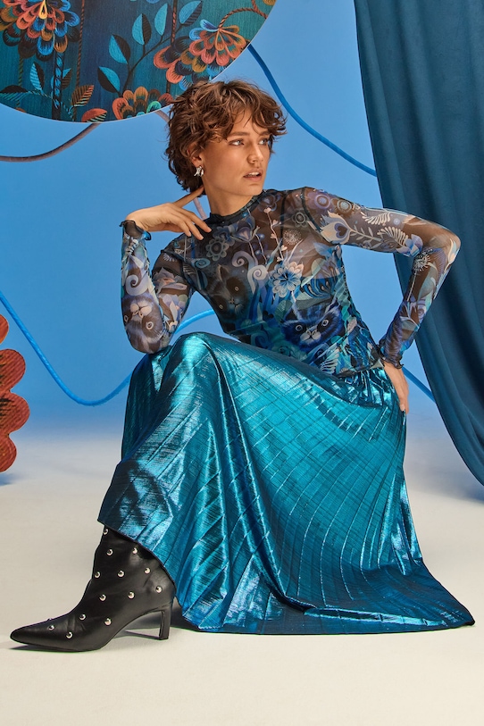 Лонгслив Medicine, темно-синий
Лонгслив Medicine, темно-синий