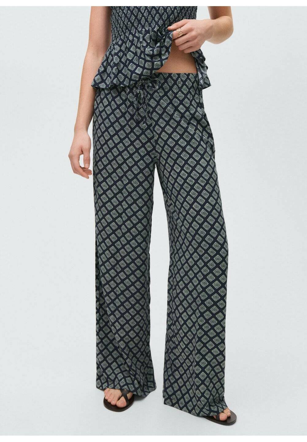 Брюки GUMMYP Mango Kids, цвет Royal Blue
Брюки GUMMYP Mango Kids, цвет Royal Blue