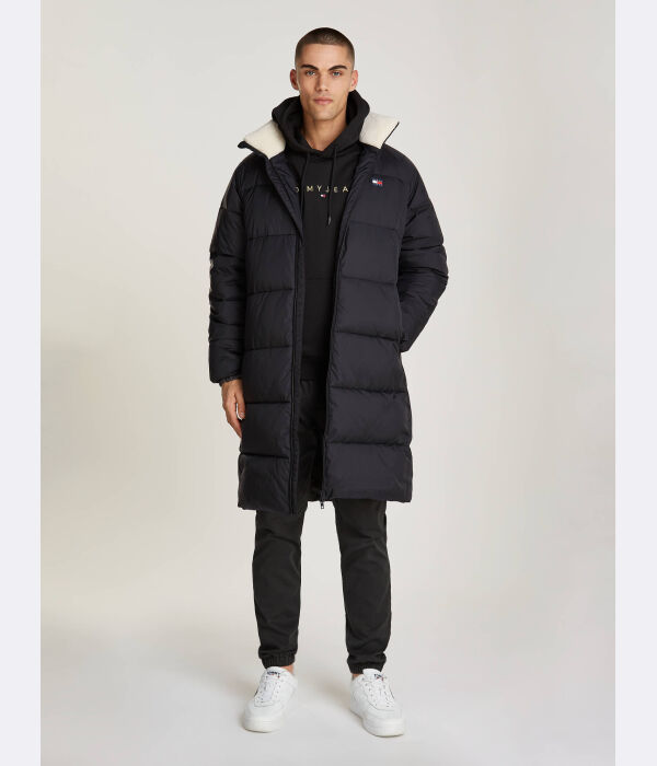 Куртка Tommy Jeans с теплым капюшоном, черный
Куртка Tommy Jeans с теплым капюшоном, черный