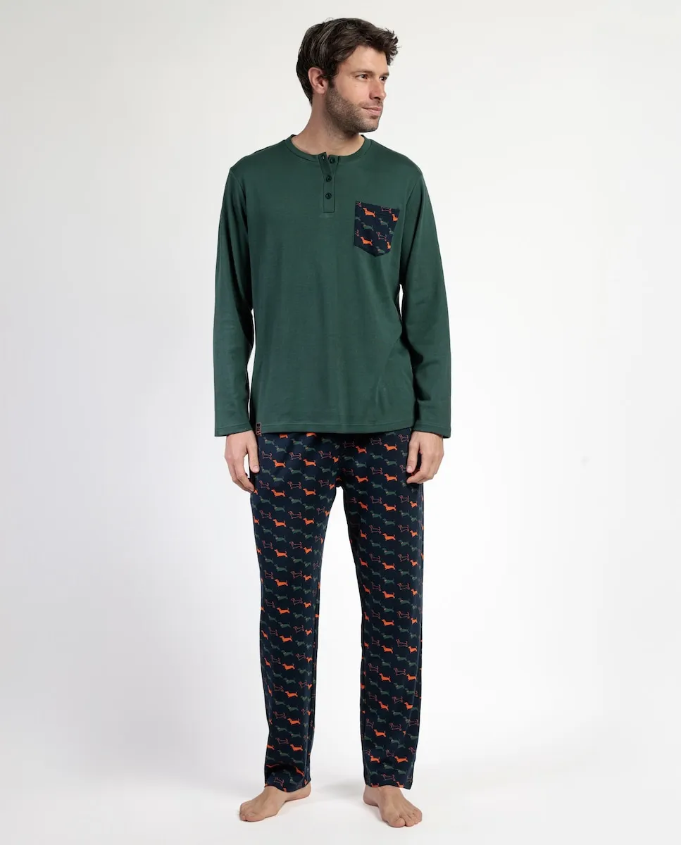 Длинная мужская пижама из хлопкового трикотажа цвета хаки Admas
Длинная мужская пижама из хлопкового трикотажа цвета хаки Admas