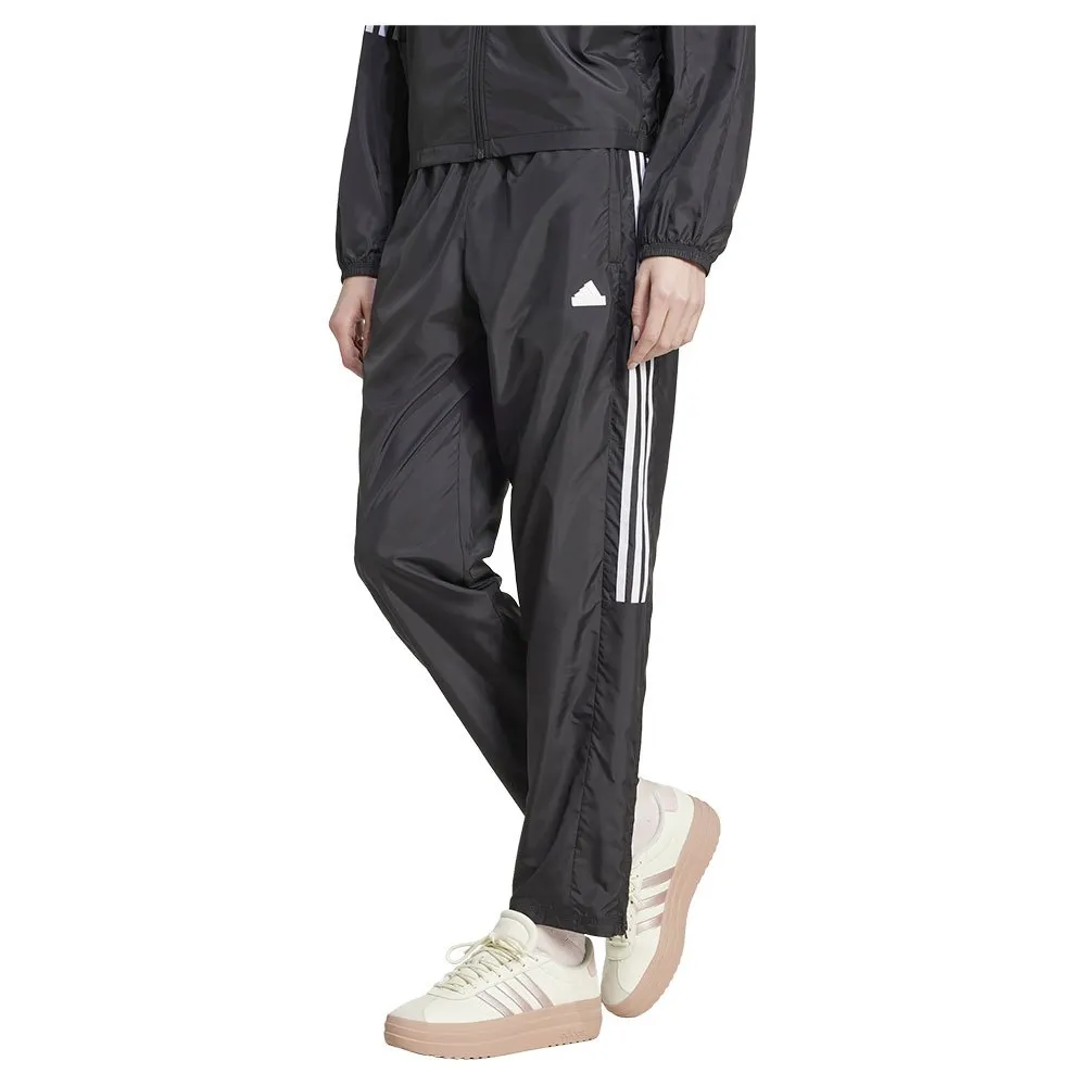 Спортивные брюки adidas Tiro Cut 3 Stripes Summer Woven, черный 
Спортивные брюки adidas Tiro Cut 3 Stripes Summer Woven, черный