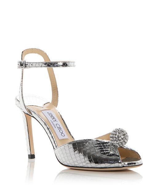 Женские босоножки Sacora 85 на высоком каблуке с украшением Jimmy Choo, цвет Silver
Женские босоножки Sacora 85 на высоком каблуке с украшением Jimmy Choo, цвет Silver