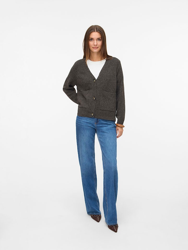 Кардиган коричневого цвета Vero Moda
Кардиган коричневого цвета Vero Moda