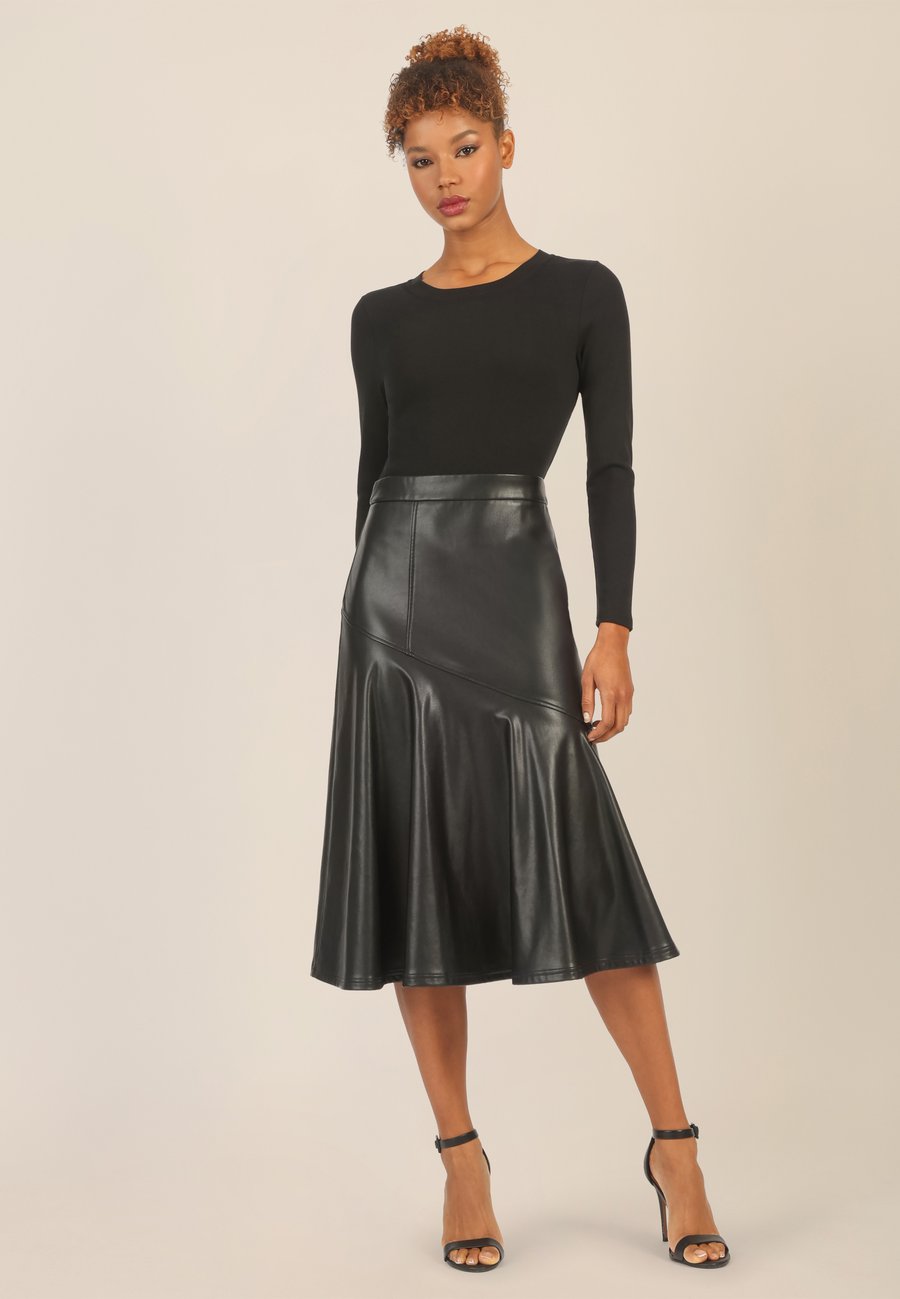 Платье Apart Day dress, Schwarz/Black
Платье Apart Day dress, Schwarz/Black