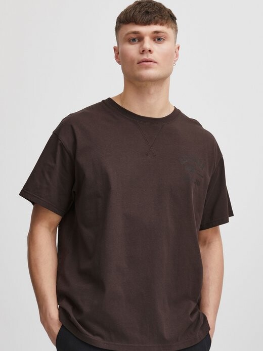 Футболка сдгерт Solid, коричневый
Футболка сдгерт Solid, коричневый