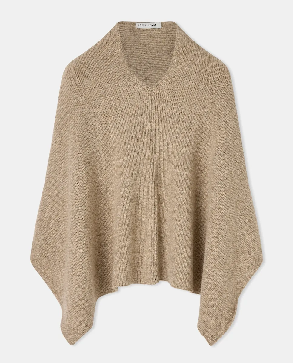 Женское тонкое однотонное пончо Green Coast, коричневый
Женское тонкое однотонное пончо Green Coast, коричневый